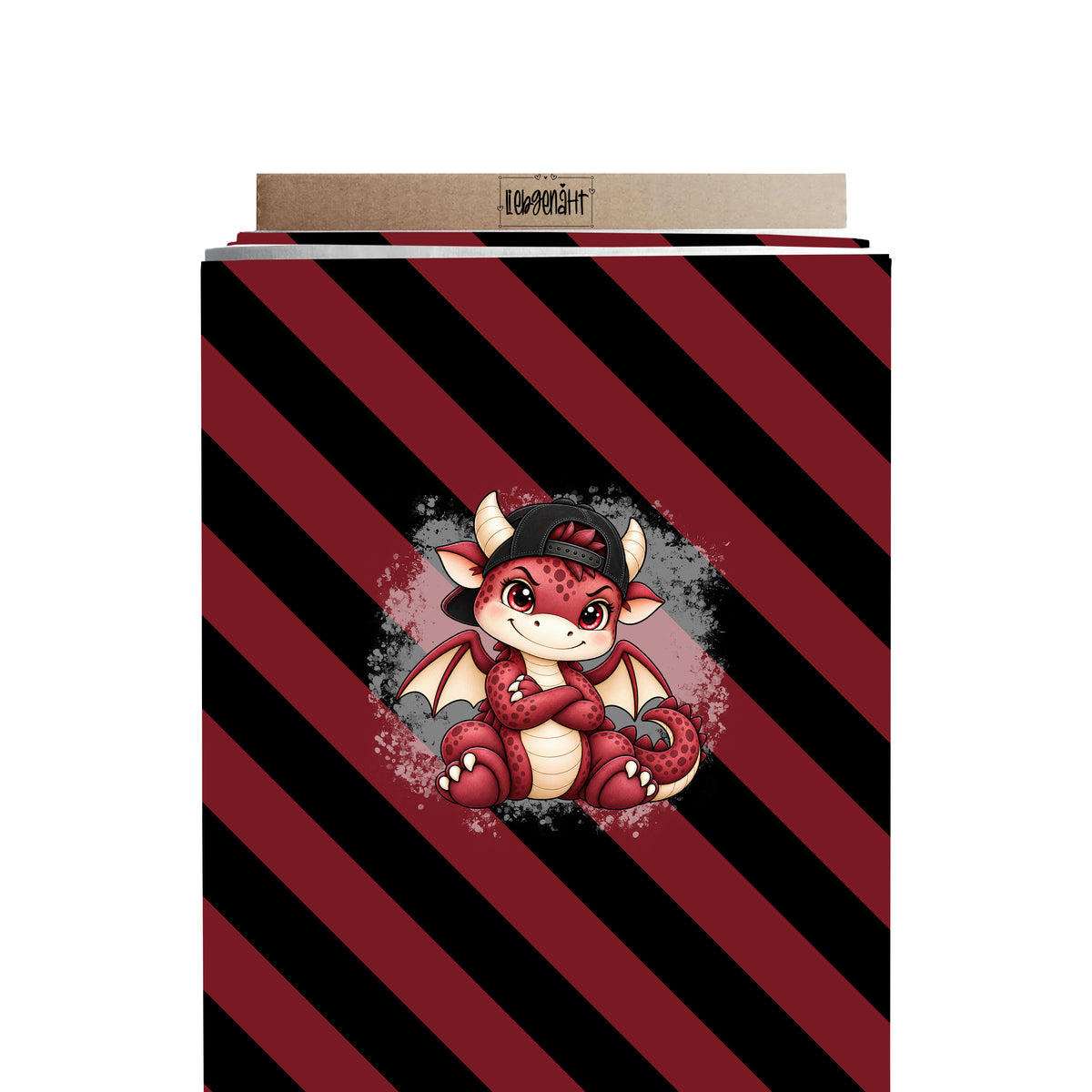 VORBESTELLUNG | FABELGETÜMMEL | PANEL | COOLER DRACHE | SITZEND | DIAGONALSTREIFEN ROT