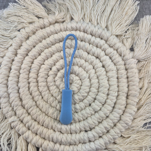 ZIPPER ANHÄNGER | Hellblau