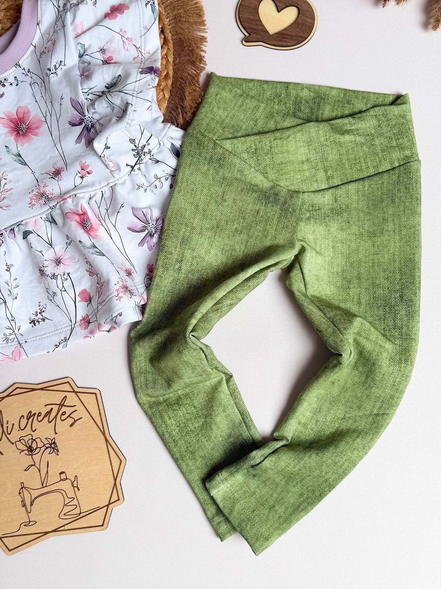 VORBESTELLUNG | DENIM GRASGRÜN | IGEL SERIE